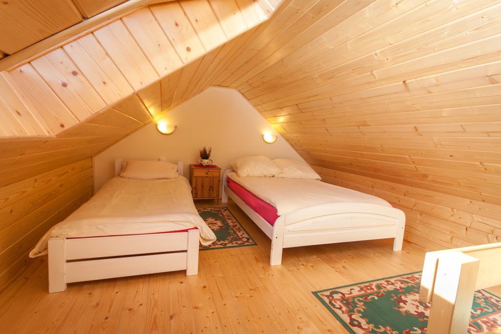 Alpejska Wioska Villa Istebna Room photo