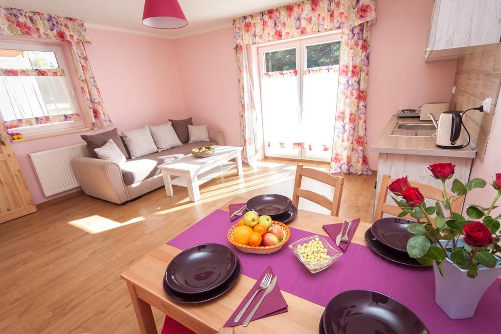 Alpejska Wioska Villa Istebna Room photo